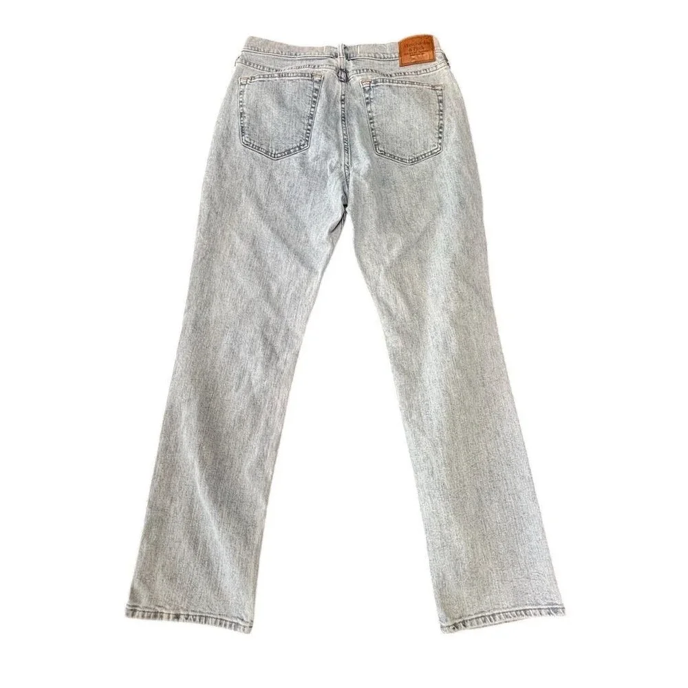 Abercrombie & Fitch Men's‎ Athletic Straight Jeans Blue Size 31x32